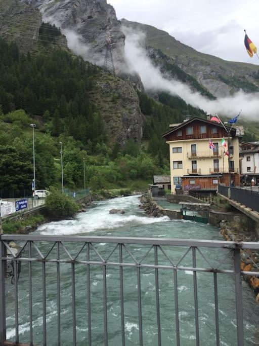 Appartamento Ampio Giardino Adiacente Piste Sci 4/6 Posti Letto La Thuile Zewnętrze zdjęcie